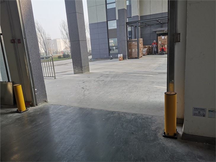 Plastic Safety Bollards