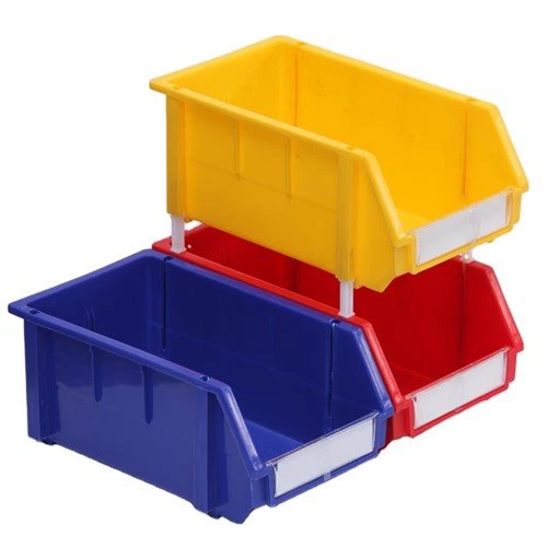 صناديق تخزين بلاستيكية متراصة